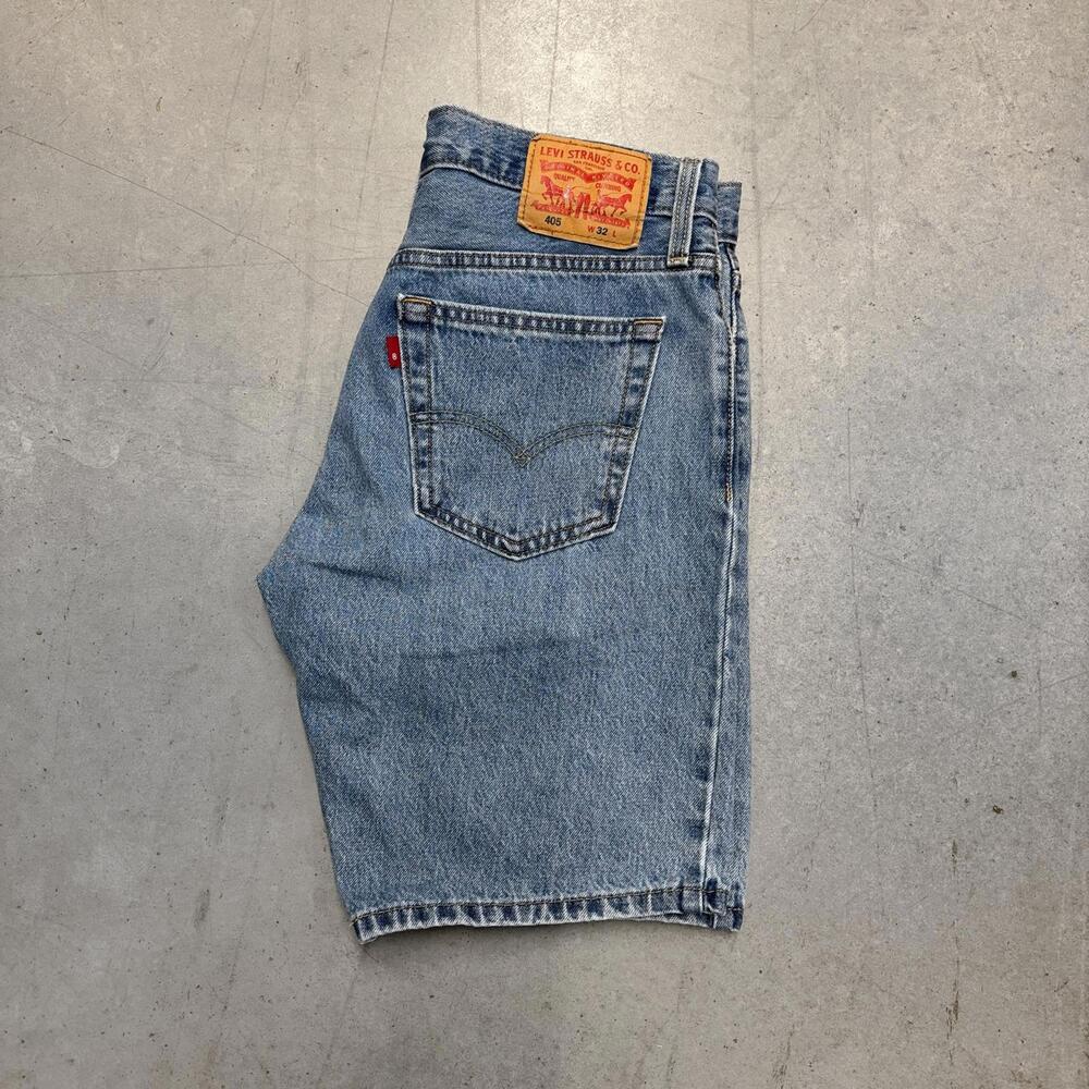Vintage 2000s Levi's Dark Wash Jorts Size 32